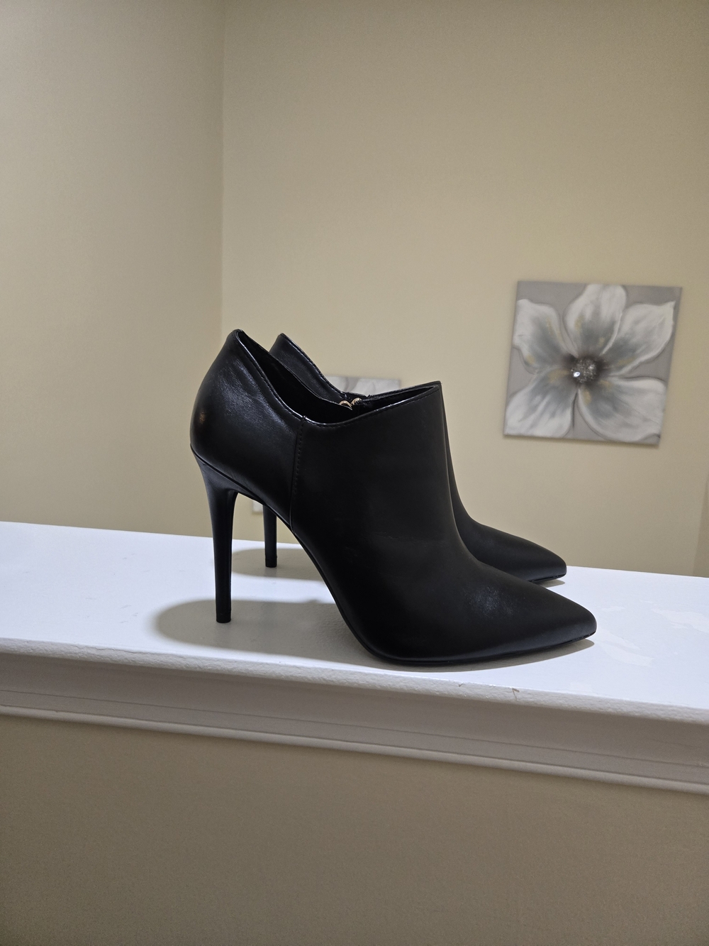 Jessica Simpson Black Pointed Stiletto Ankle Booties